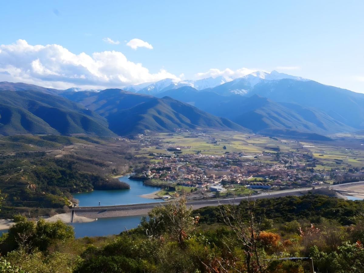 Yourte Contemporaine Avec Magnifique Vue Sur Les Montagnes Rigarda Exterior photo